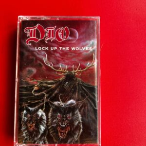 DIO - Lock up the Wolves - k7 USA
