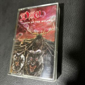 DIO - Lock up the Wolves - k7 USA
